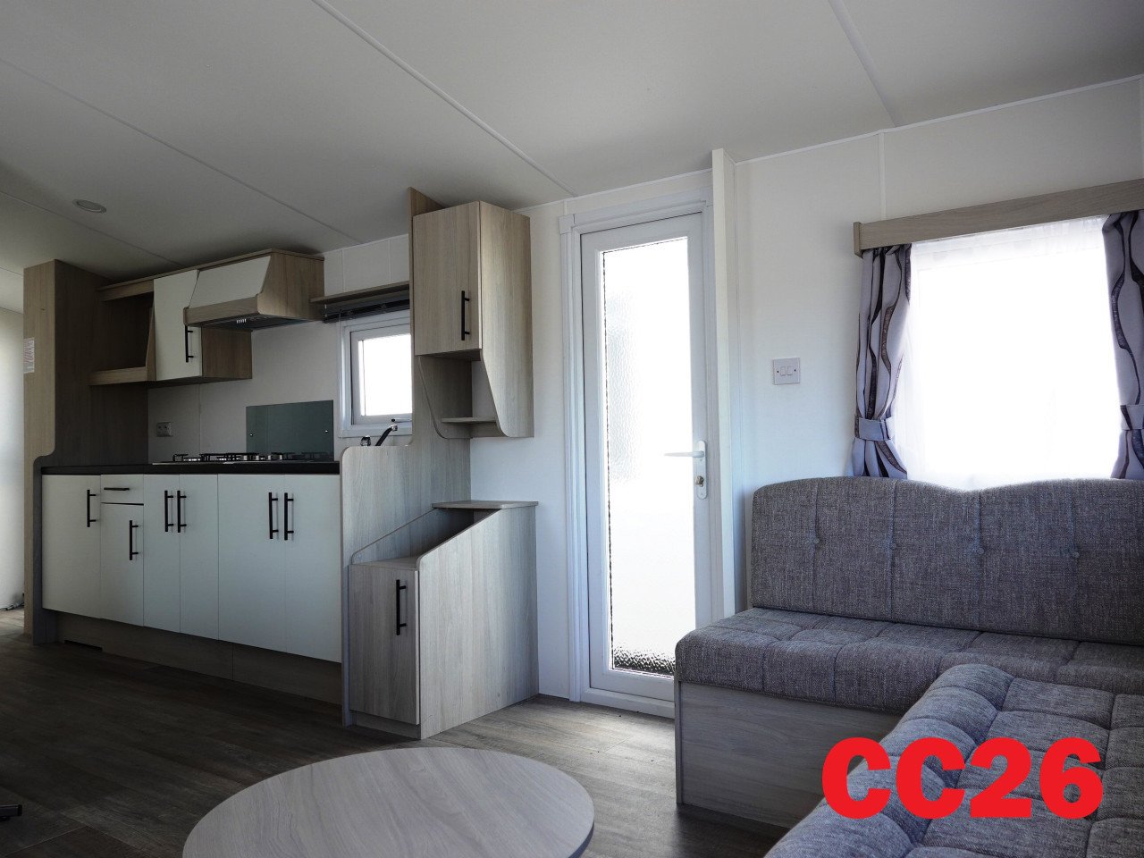 Bijna nieuw chalet met kunststof buitenzijde en dubbel glas 2 slk te koop