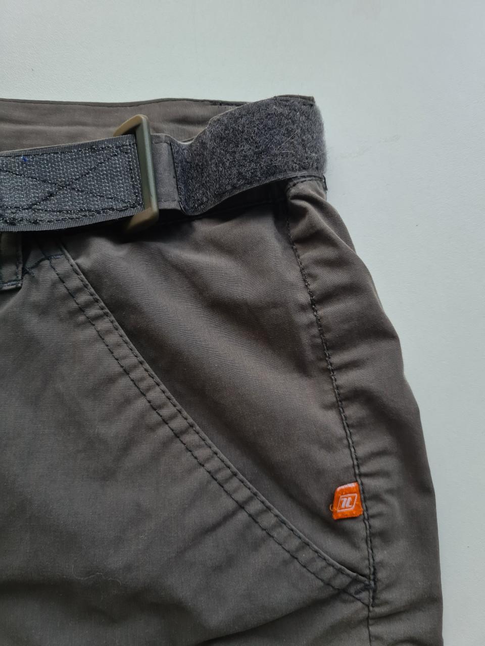 Donker grijze korte broek van LifeLine Maat 50 / L