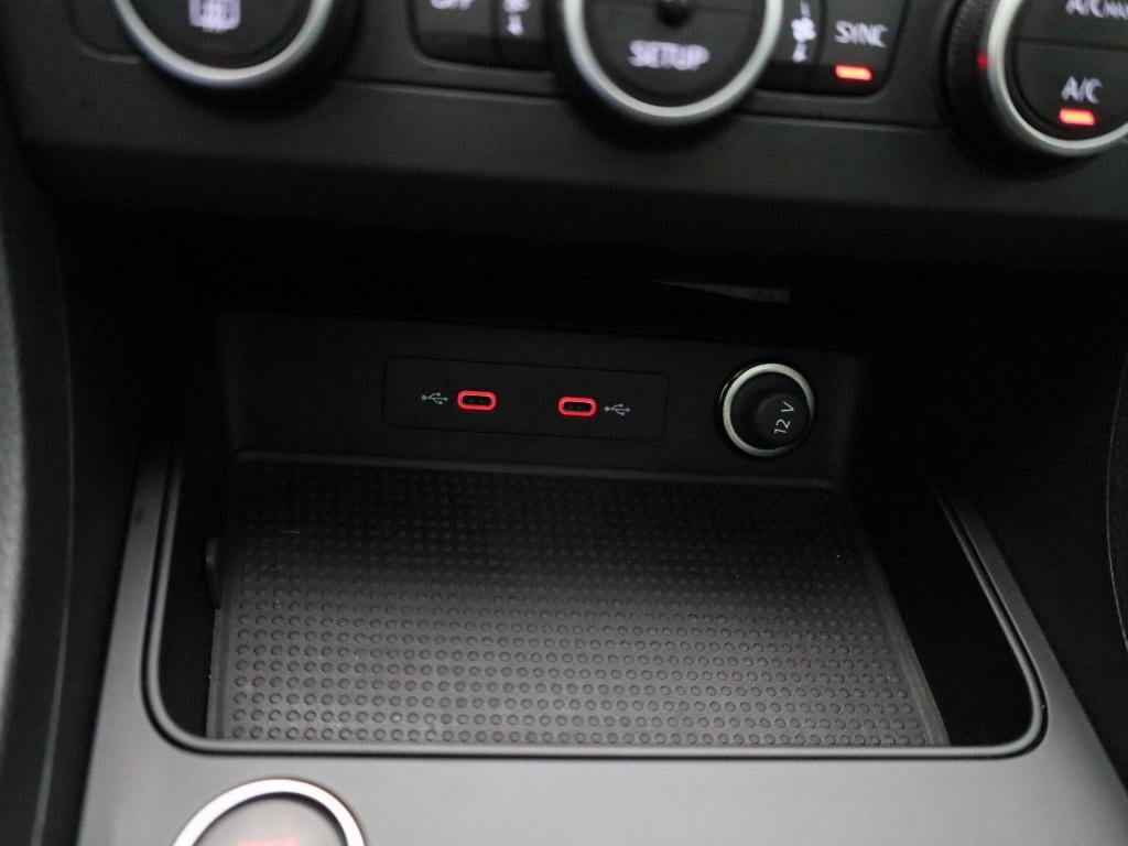 Seat Ateca 1.5 tsi style business intense | panoramadak | navigatie | apple