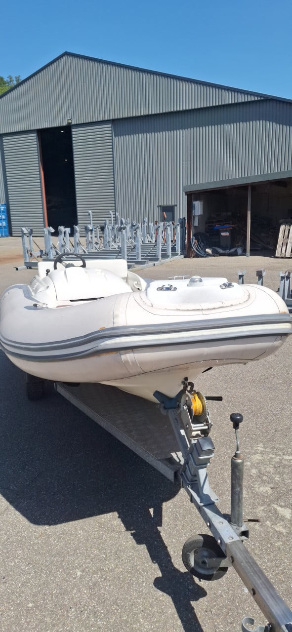 Avon 400 DL Jet