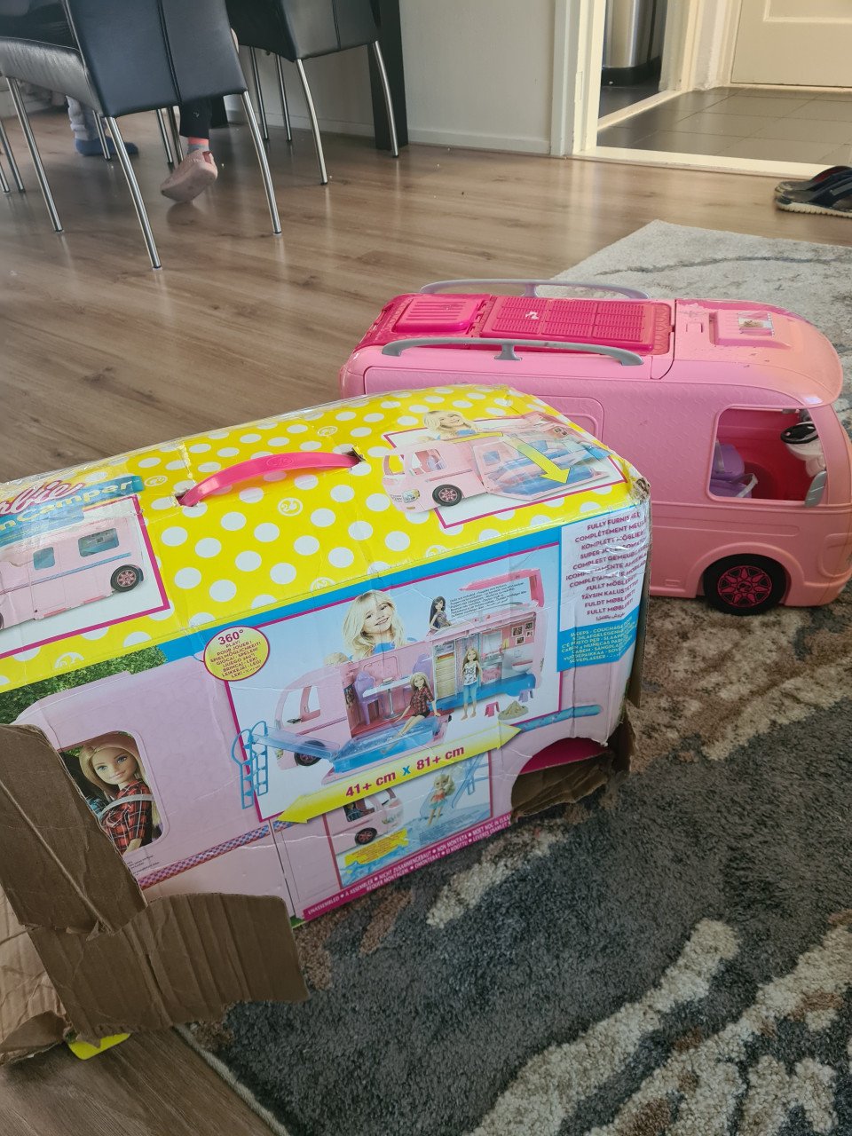Camping barbie