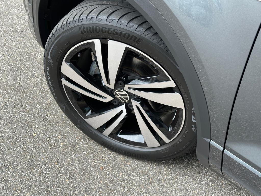 Volkswagen T-roc 1.5 tsi 150pk dsg r-line | camera | keyless | elek. achter