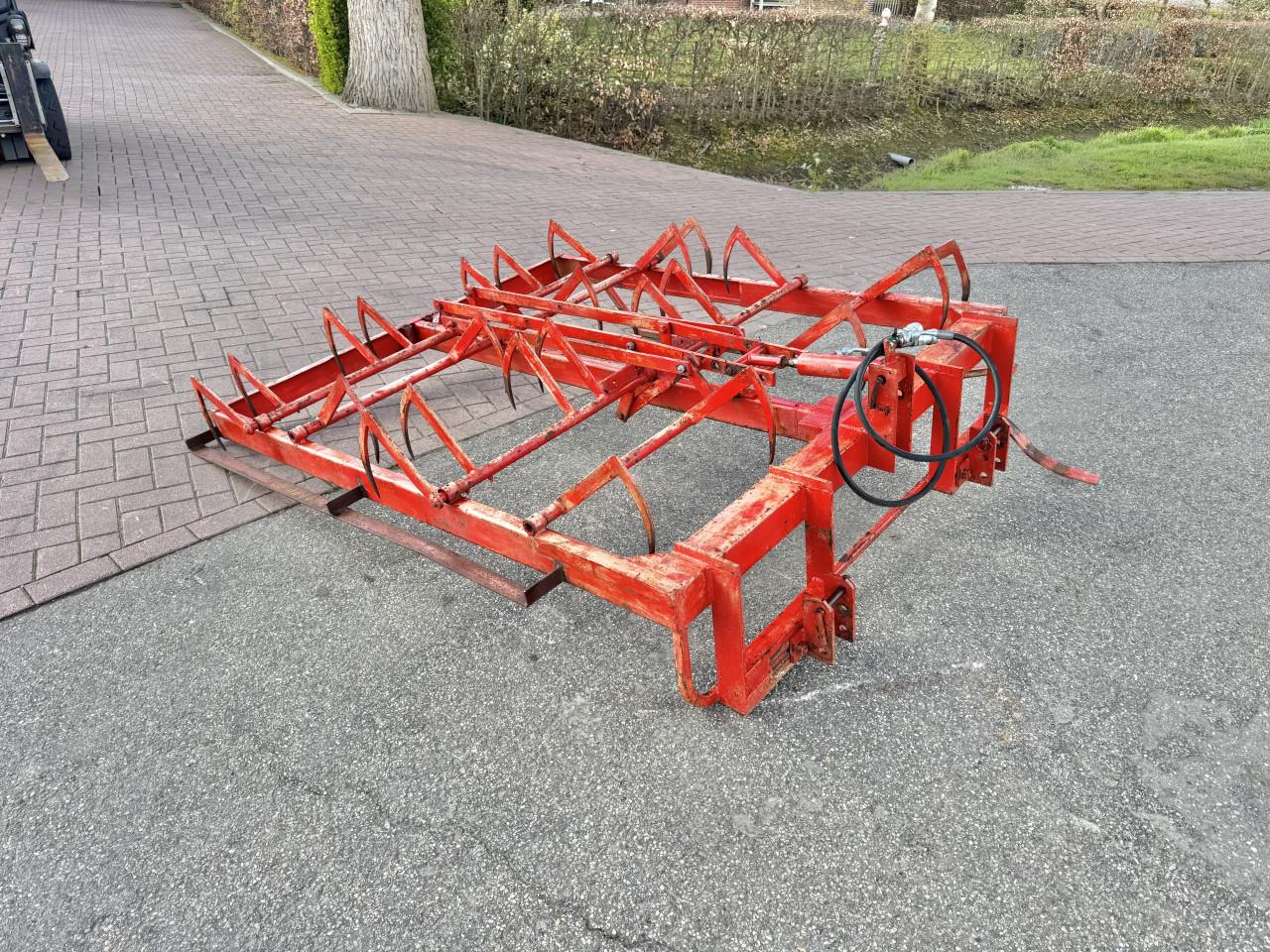 Steketee Pakjesklem geschikt voor 8 pakjes