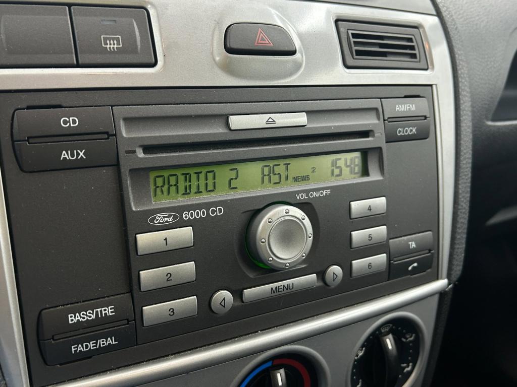 Ford Fiesta occasion 1.3-8v futura | grijs | tweedehands ford fiesta | airc