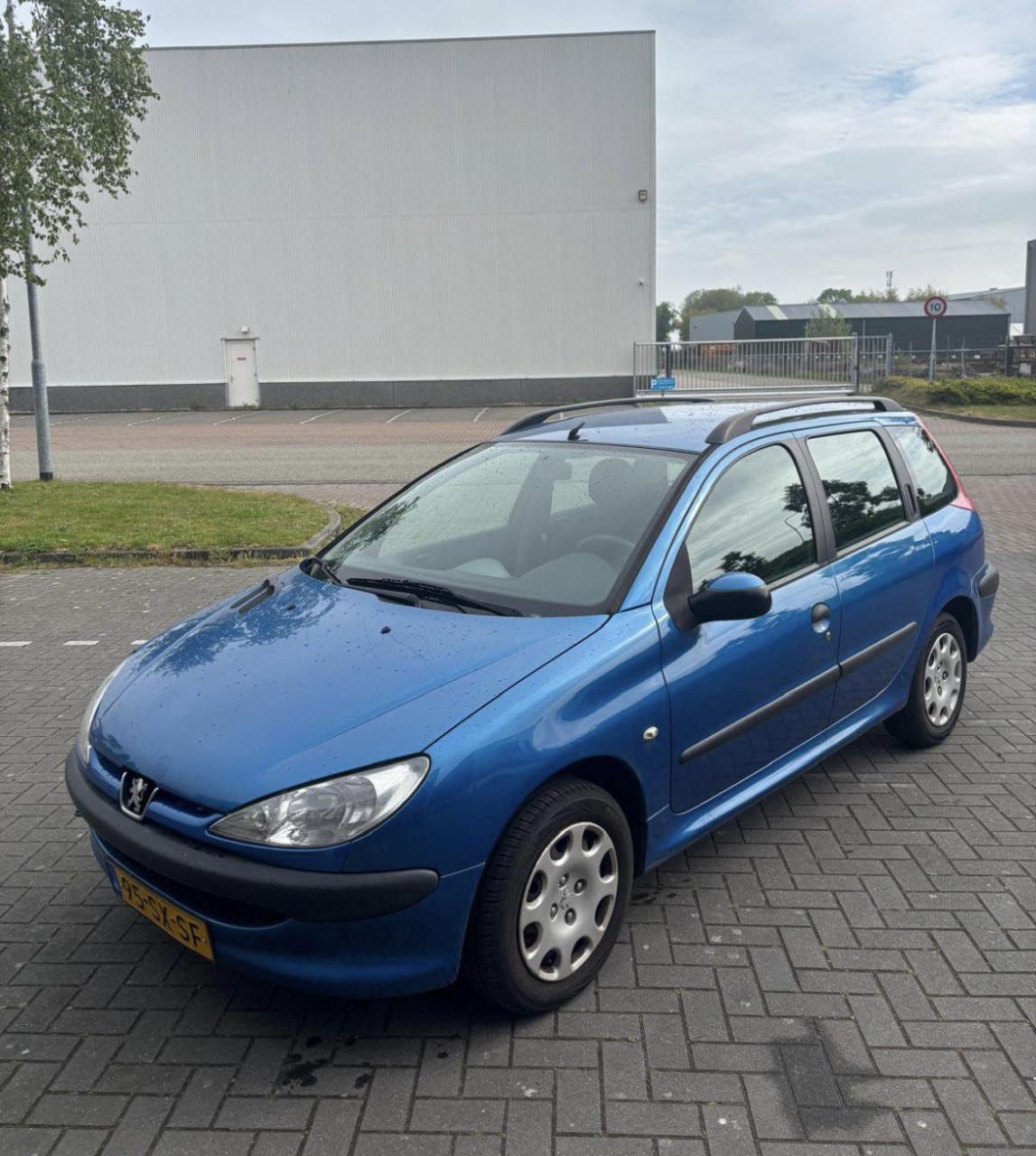 Peugeot 206 1.4 SW 2006 Blauw | NAP | NIEUWE APK!
