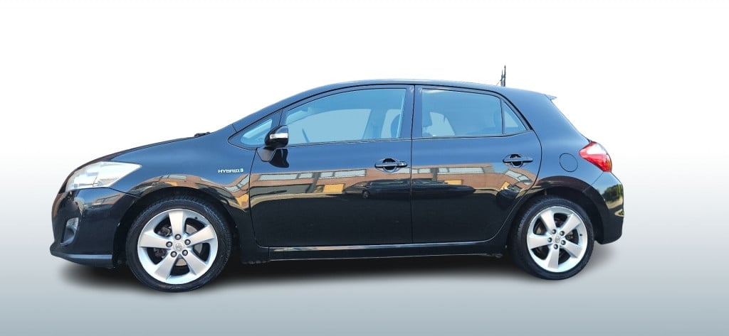 Toyota Auris 1.8 full hybrid dynamic verbruik 1:25 !!