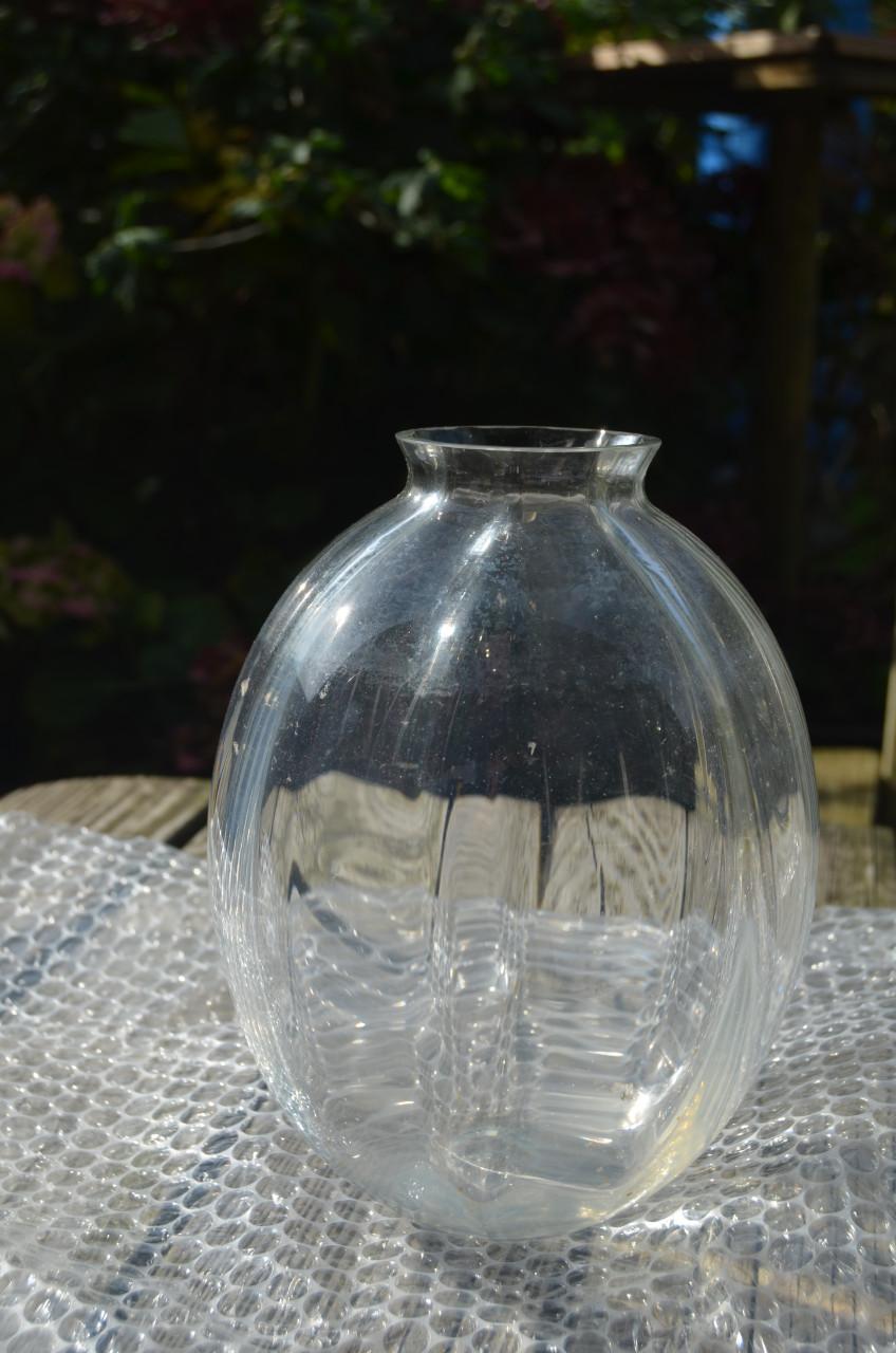 Mooi geblazen bolvaasje (Copier?)