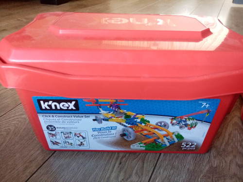 Leuke doos k'nex