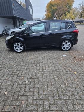 Ford b max 1.0 EcoBoost Titanium
