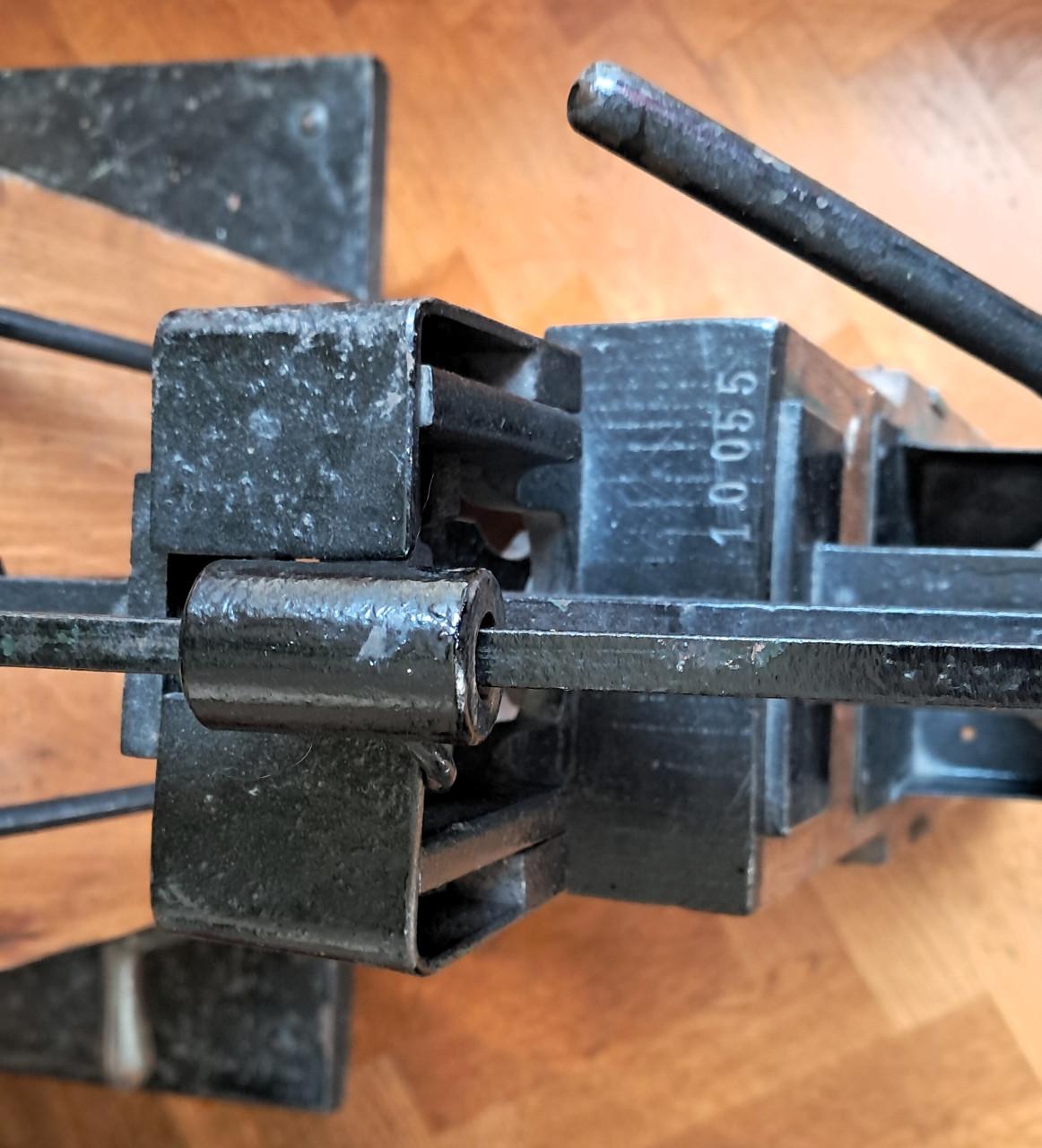 Unieke Industriële Bascule Weegschaal – D. van Halk & Zoon (500 kg) 1945