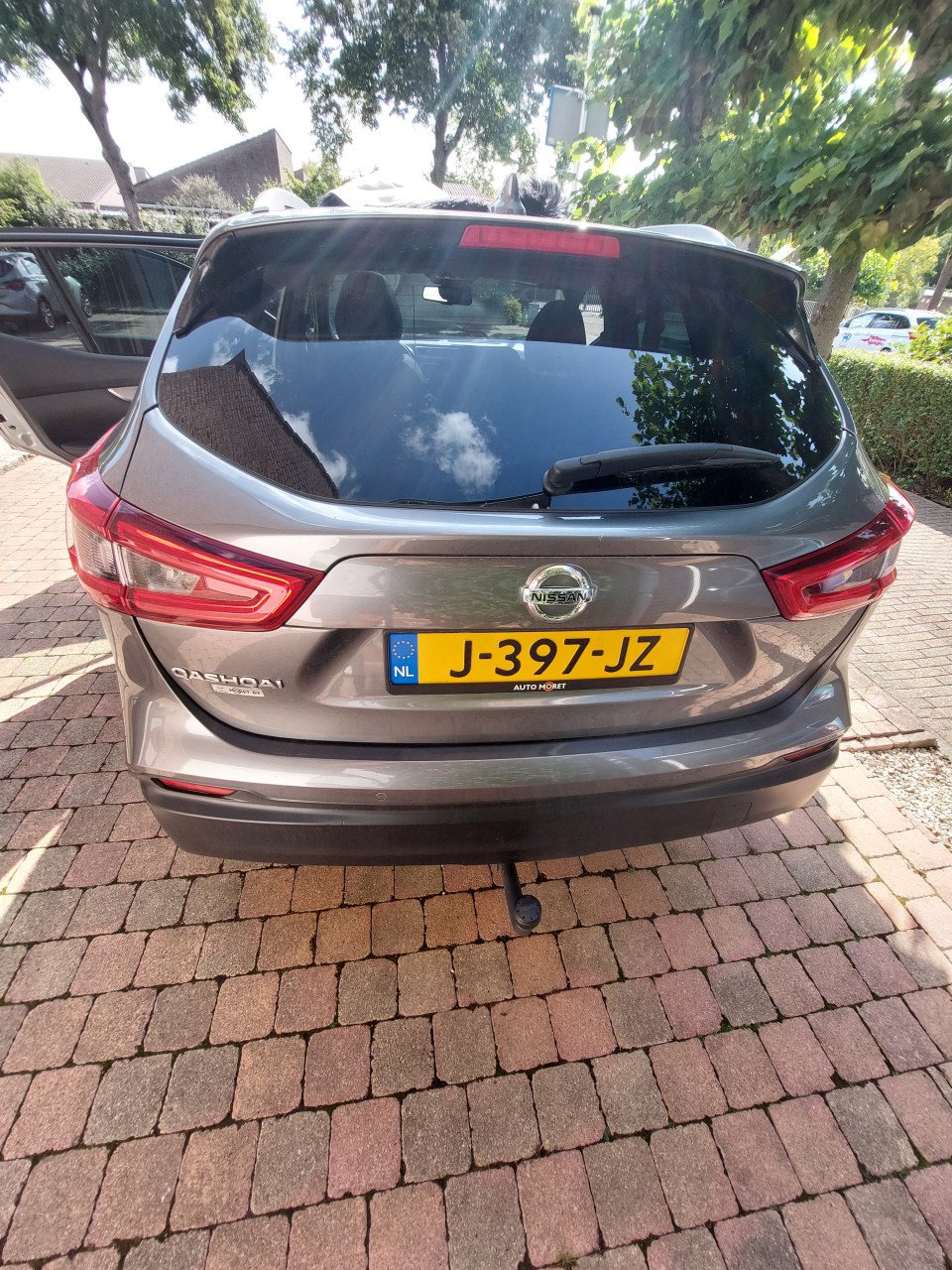 Nissan Qashqai DIG-T 115 Tekna+ Automaat, grijs, leren bekleding, 60.000 km