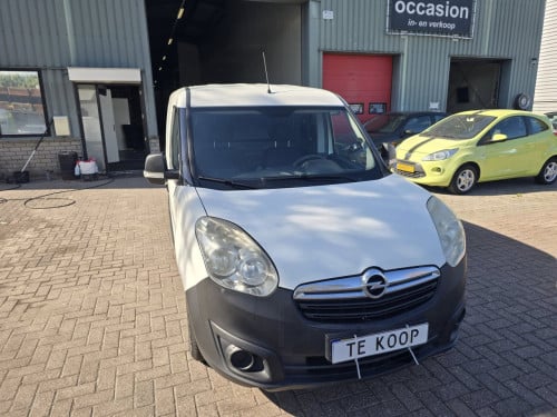 Opel Combo 1.3 CDTI EcoFlex – 2013 – 145.600 km