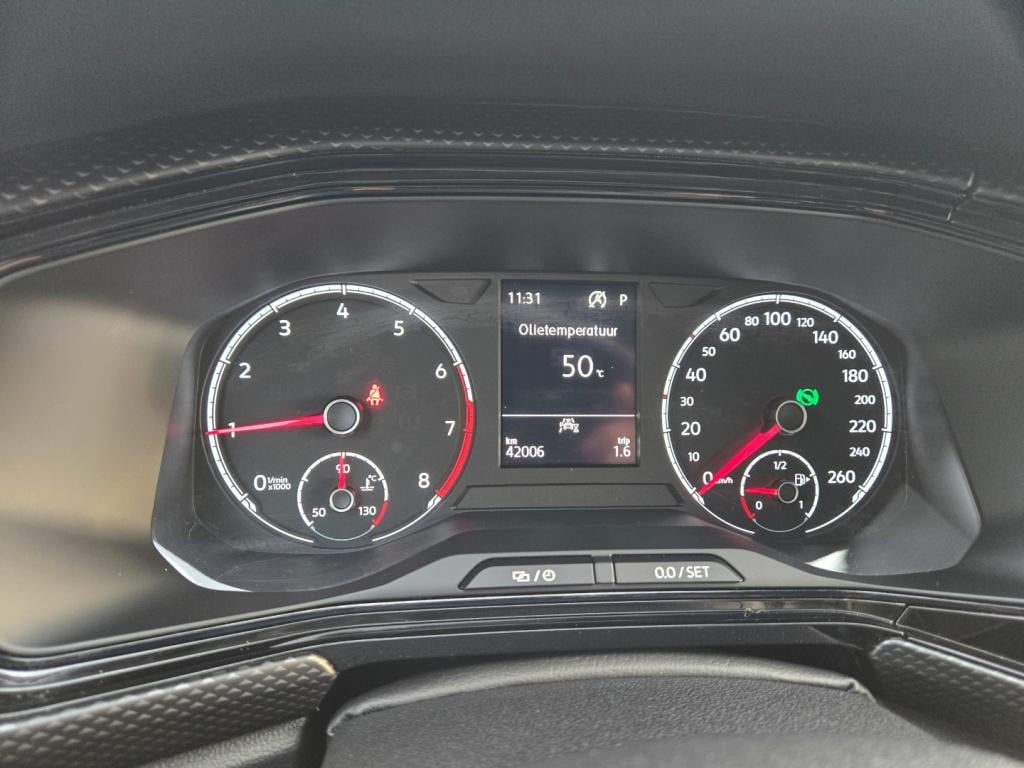 Volkswagen T-cross 1.0 tsi 7-dsg t-cross style | carplay | acc