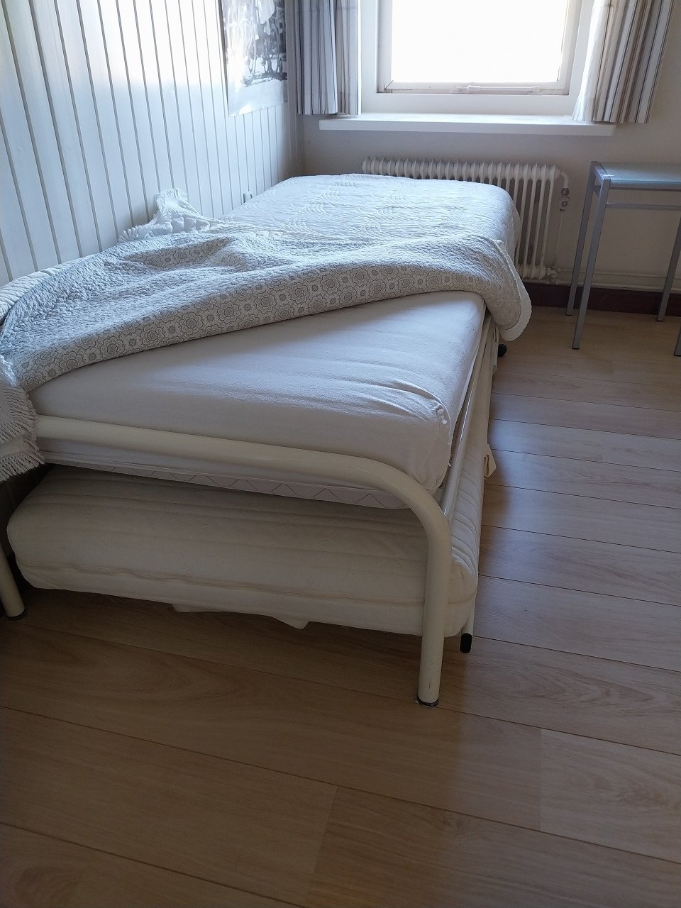 1 persoons bed met onderschuifbed