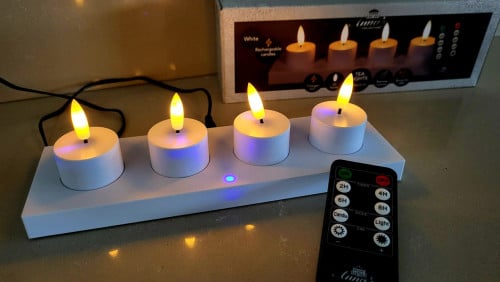 Oplaadbare LED theelichtjes - 4x - wit - oplaadstation -afstandsbediening