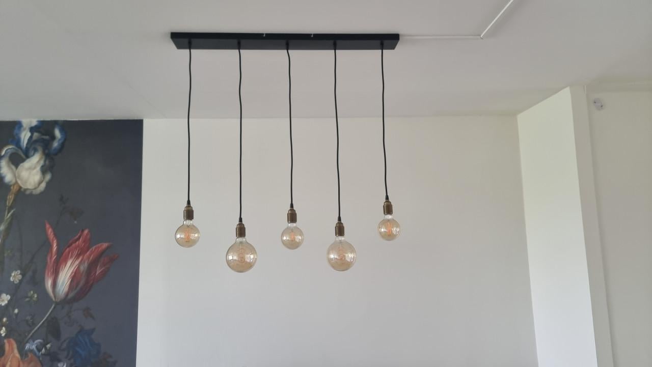 Lamp + complete inboedel te koop