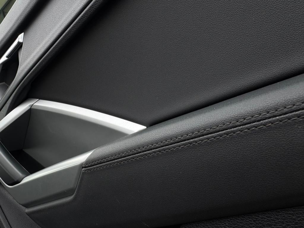 Audi Q3 sportback 35 tfsi pro line * leder * trekhaak * stoelverwarming