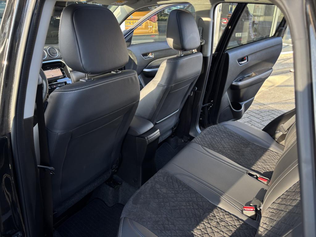 Suzuki Vitara style 1.4 boosterjet smart hybrid