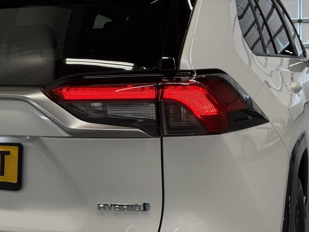 Toyota Rav4 2.5 hybrid awd bi-tone