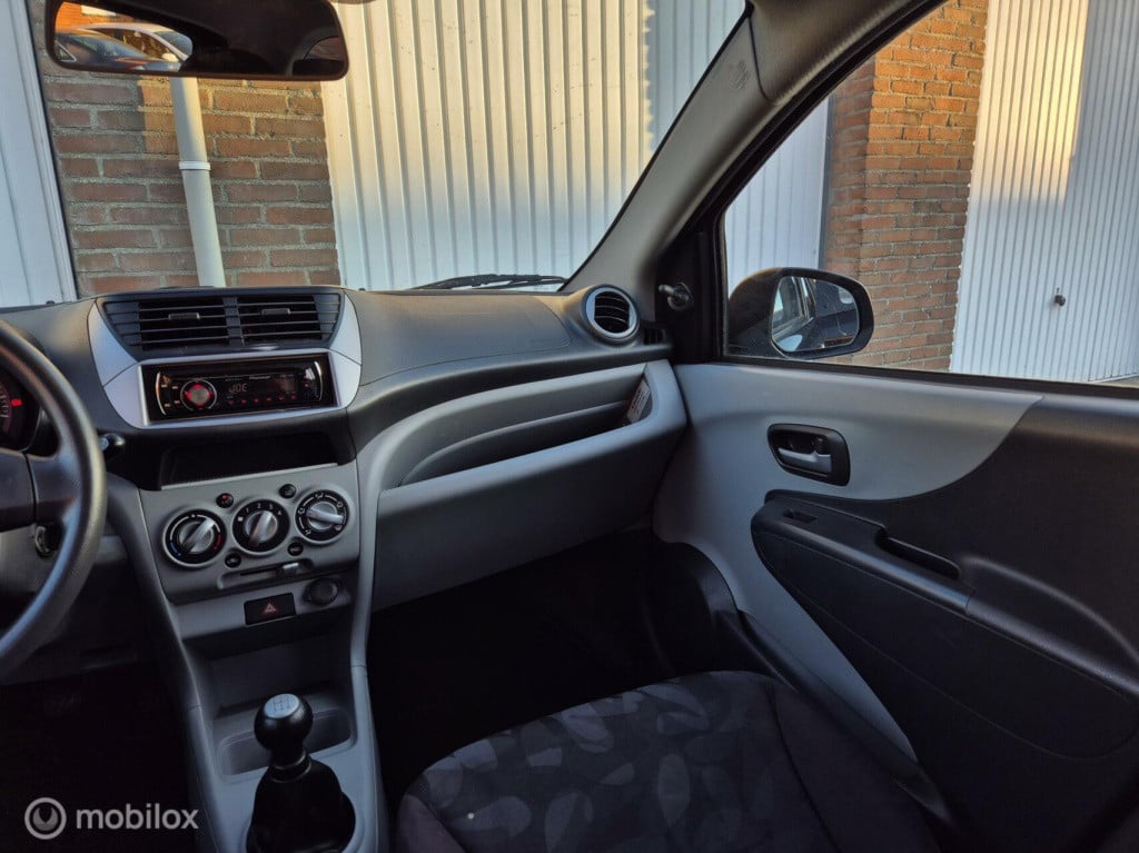 Suzuki Alto 1.0 / 5-deurs / airco