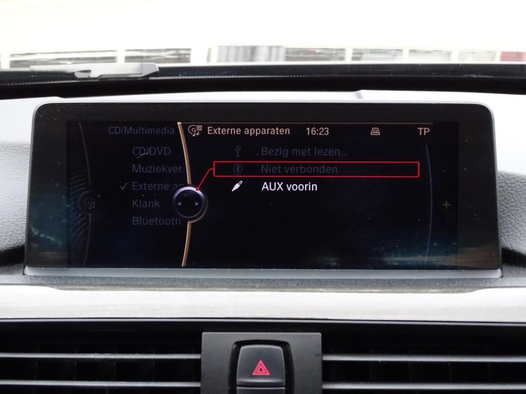 BMW 3-serie 320i high executive automaat | leder