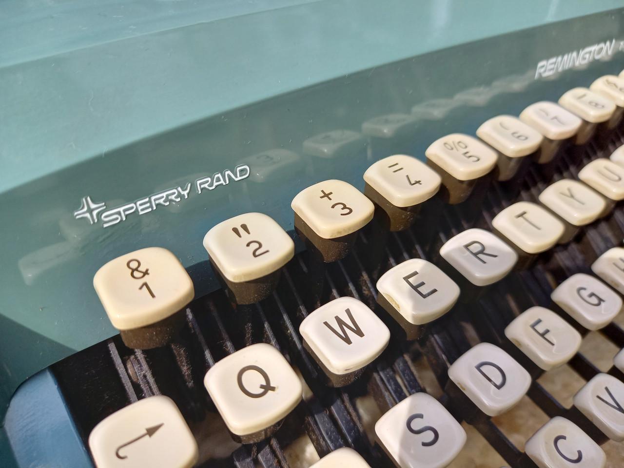 Remmington Ten Forty typmachine