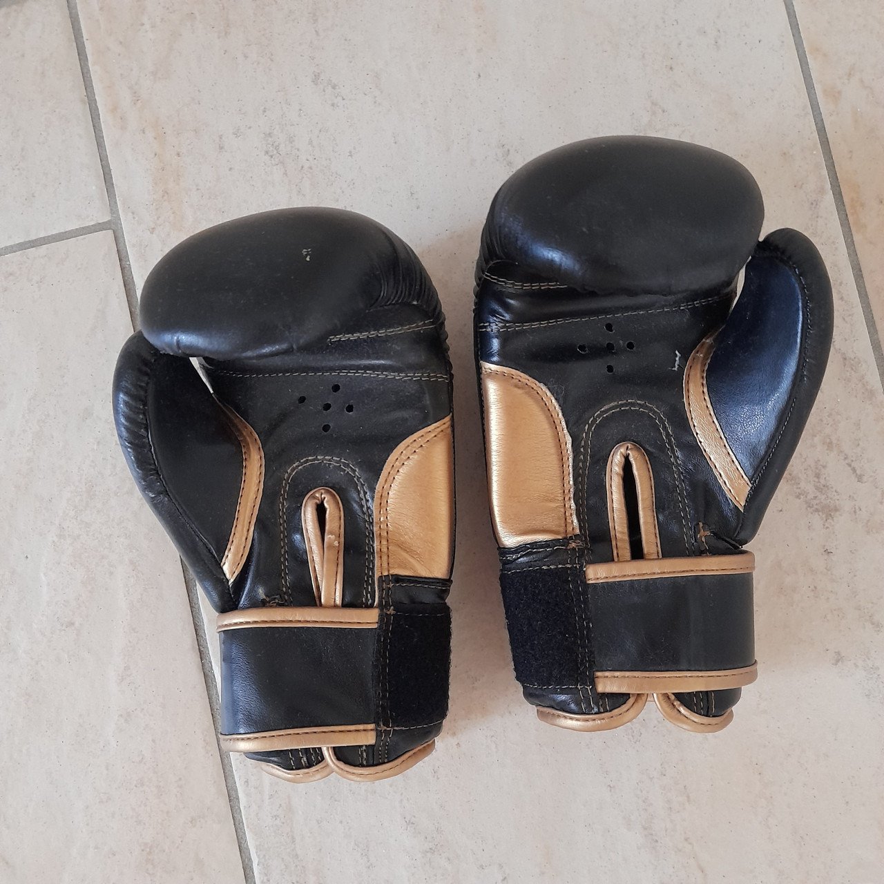 Ernesto Hoost Amateur Boxing Gloves (maat S)