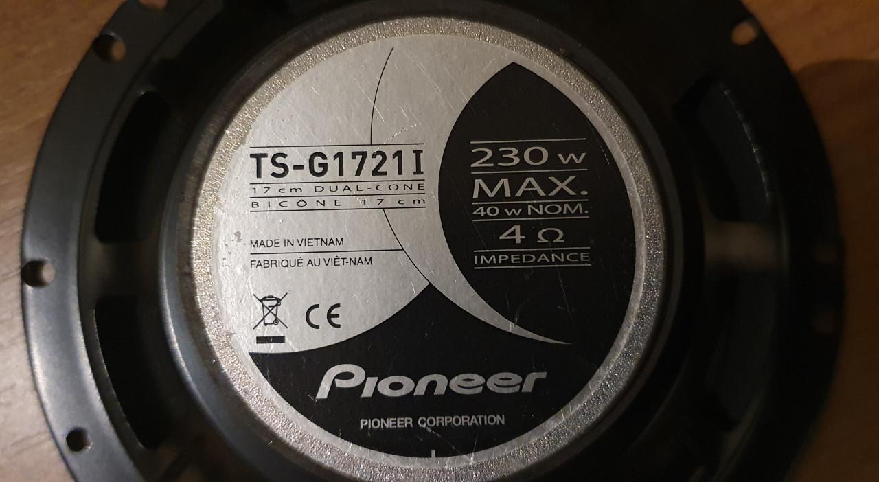 Mooie Pioneer boxen 230 W.....!!!