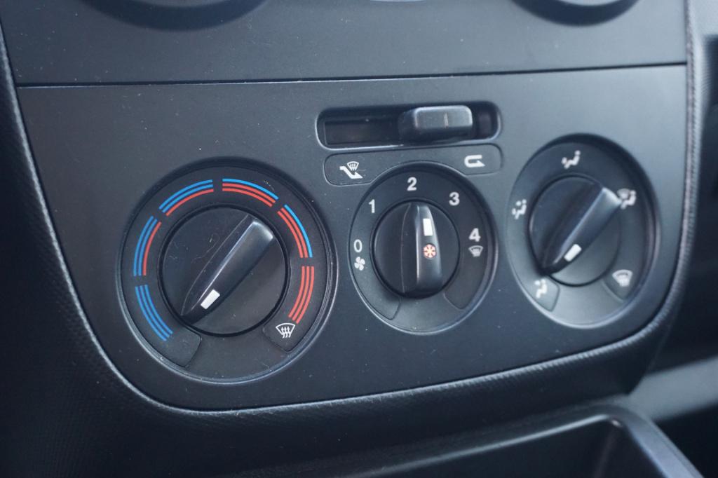Citroen Nemo 1.3 hdif automaat - airco / elektr. ramen / trekhaak / nap