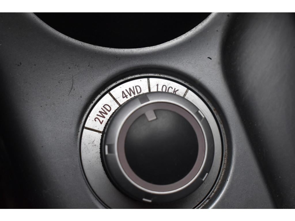 Mitsubishi Outlander outlander 2.2 di 4wd geel kenteken leder, navi, camera