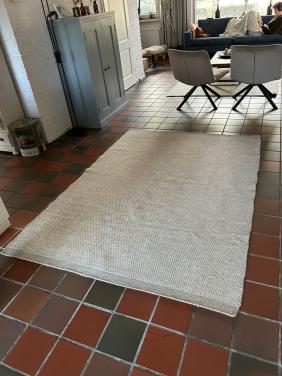 2 identieke vloerkleden