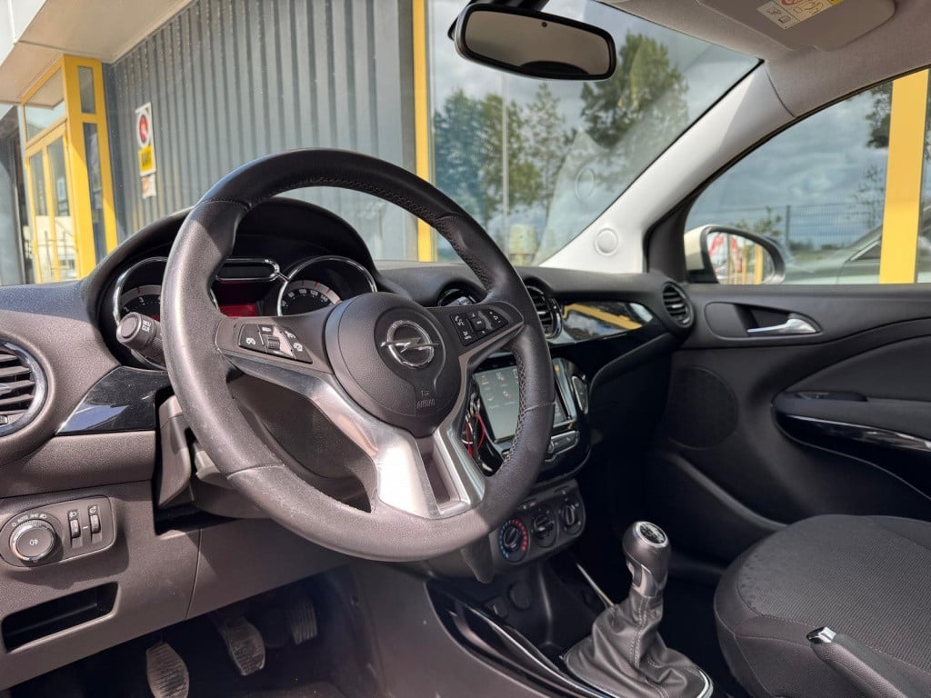 Opel Adam 1.0 turbo blitz