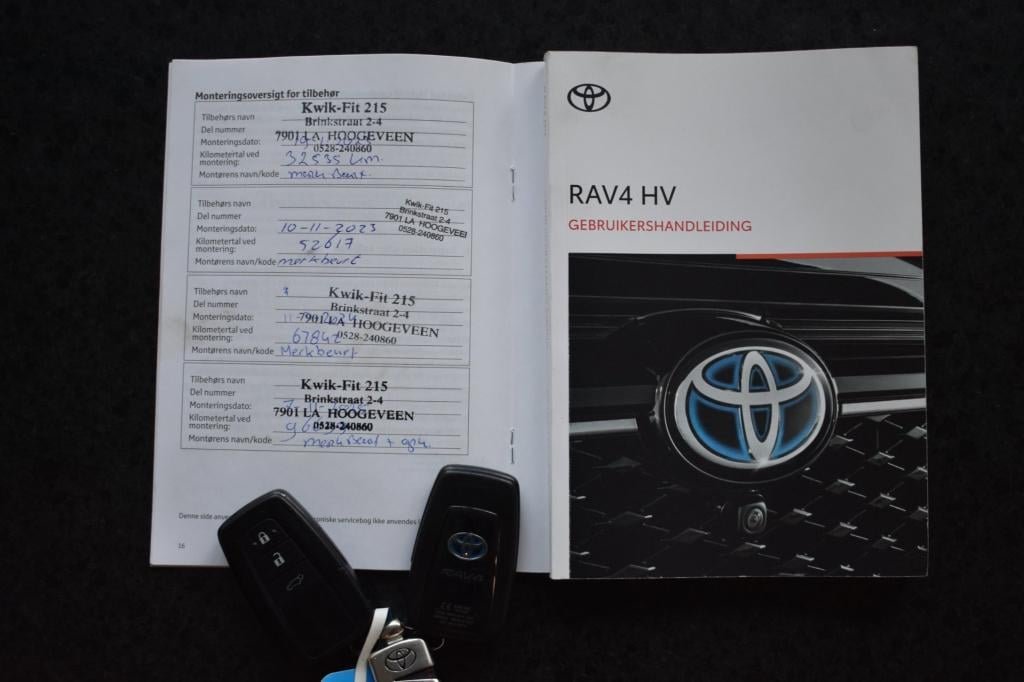 Toyota Rav4 2.5 hybrid | camera | leder | apple carplay | stoelverwarming |