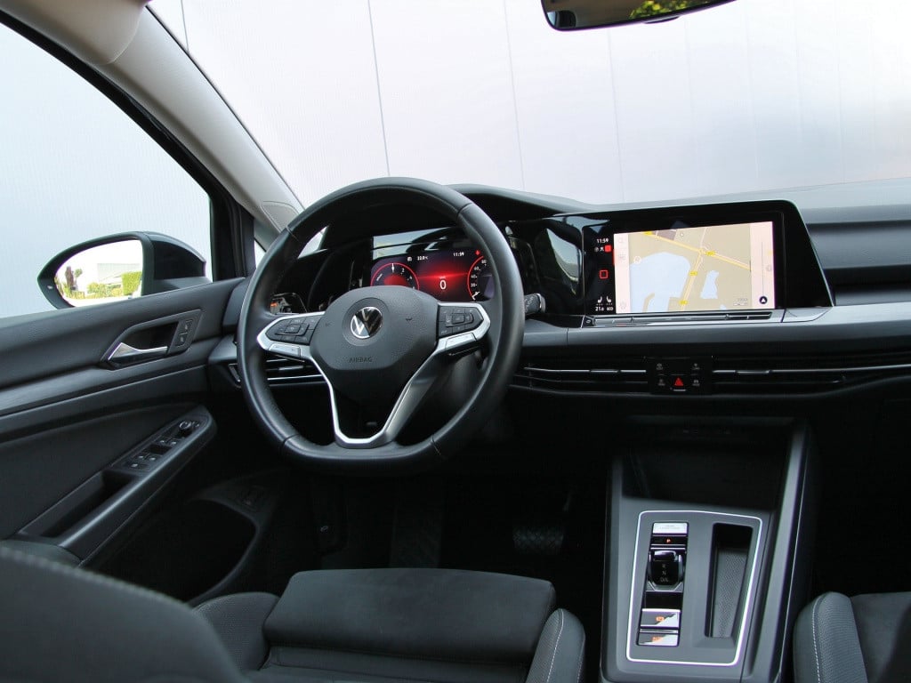 Volkswagen Golf 1.4 ehybrid 204pk style | acc | lane | ergo comfort stoel