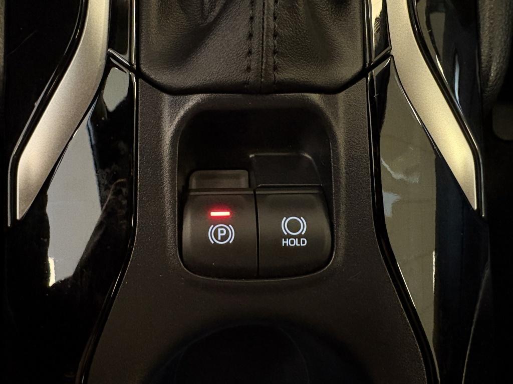 Toyota Corolla Cross hybrid 140 style