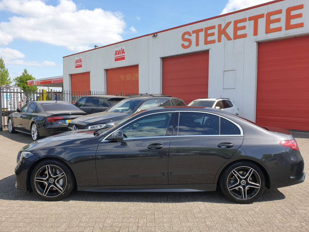 Mercedes-Benz C-Klasse 300 amg line 258pk mhev 9g-tronic