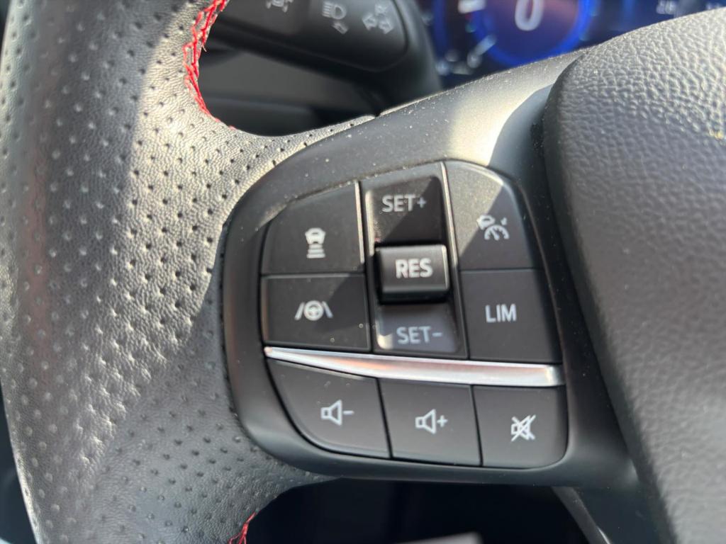 Ford Kuga 2.5 phev e-cvt 225pk st-line x, voorruitverwarming, stoelverwarmi