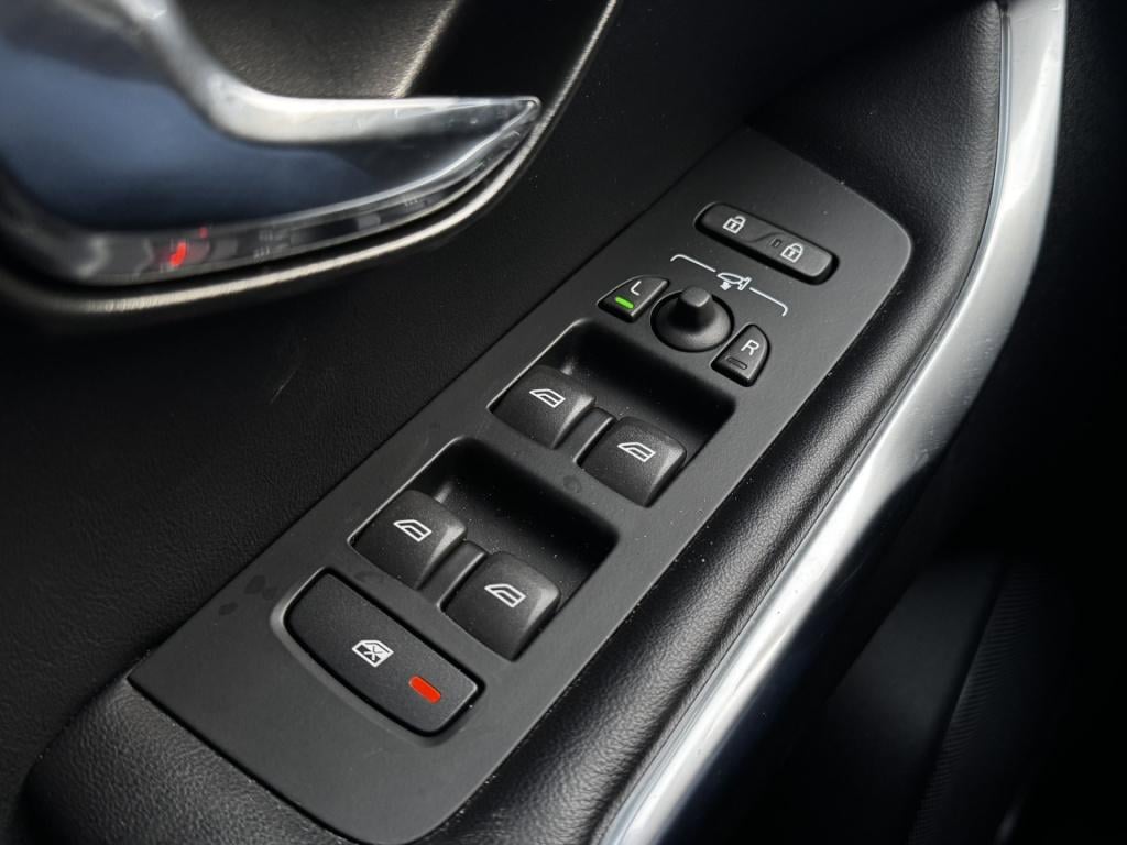 Volvo XC40 1.5 t5 recharge inscription