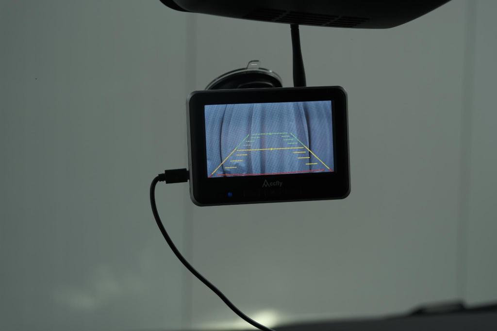 Renault Trafic 2.0 dci 110 t30 l2h1 work edition | trekhaak | camera | navi