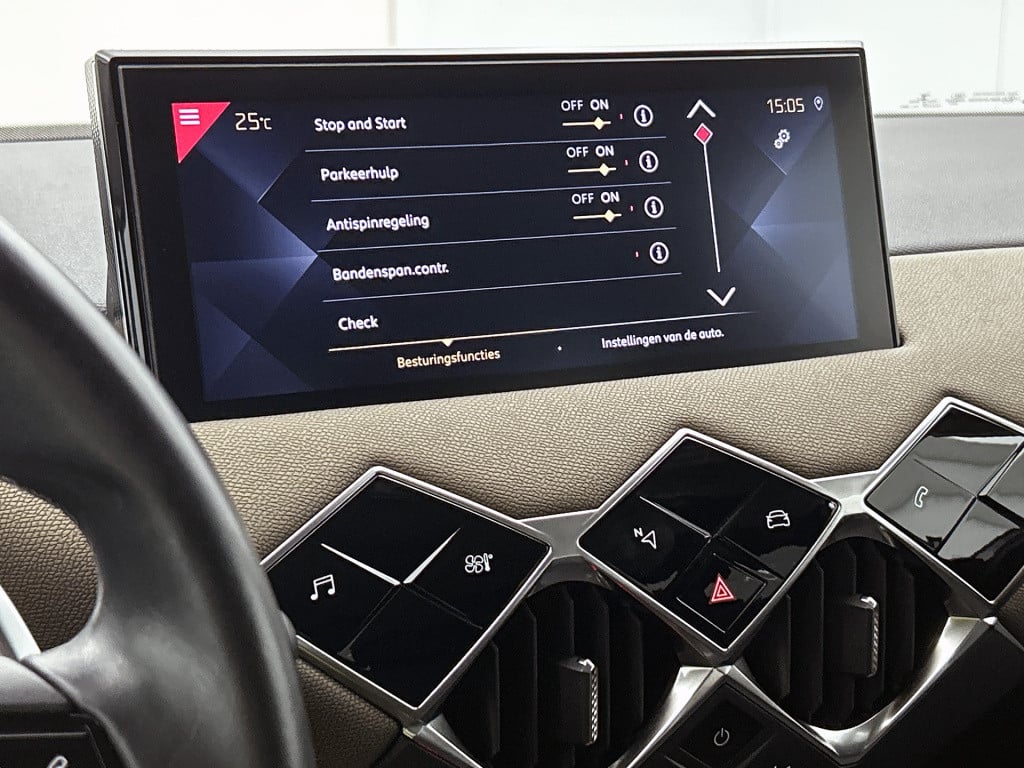 Ds Ds 3 crossback 130 pk automaat grand chic | rijklaar | leer |