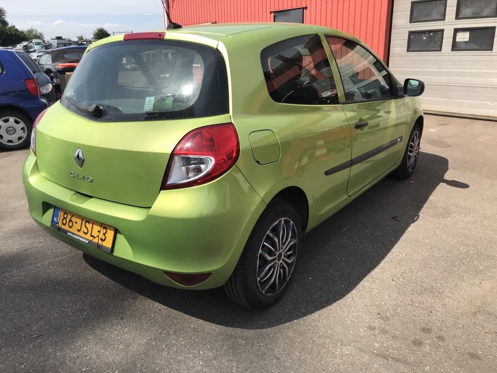 Renault Clio 1.2 special line