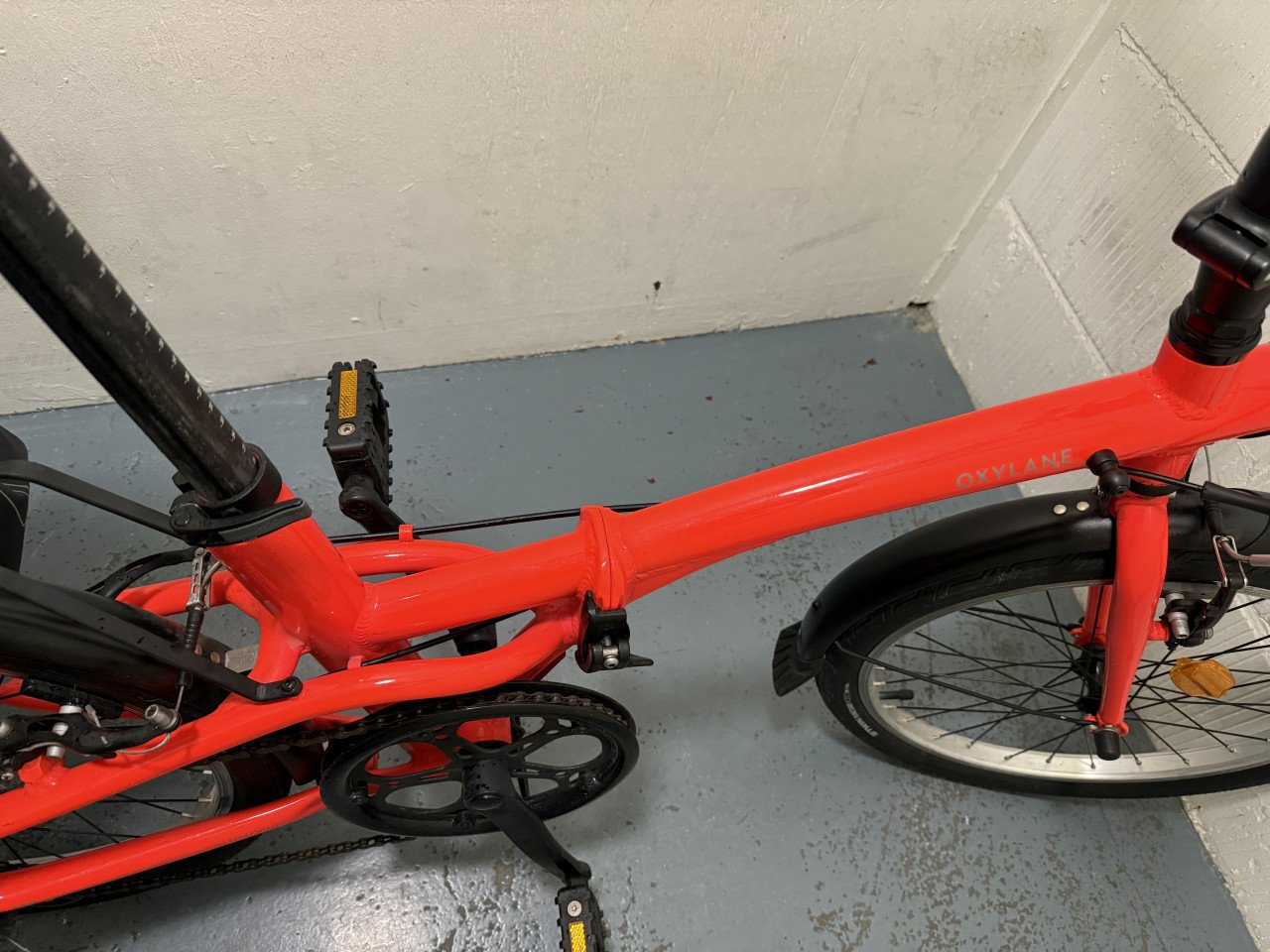 In nieuwe staat 2 vouwfietsen merk B-twin 500