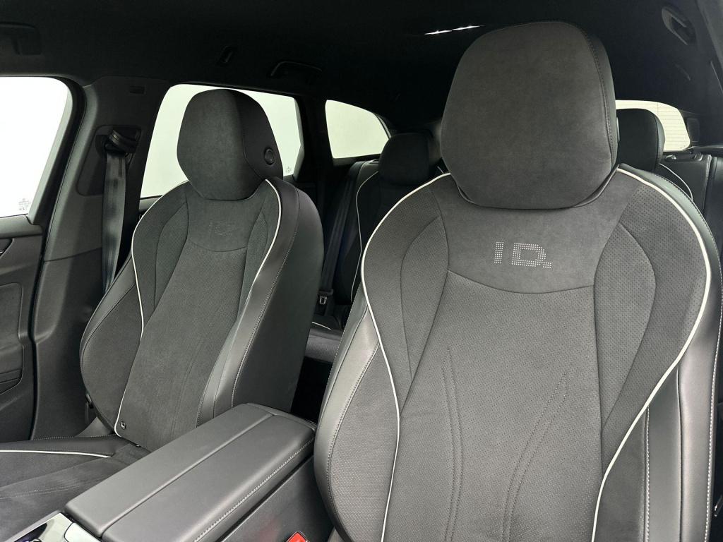 Volkswagen Id.7 tourer pro business 77 kwh black style pakket