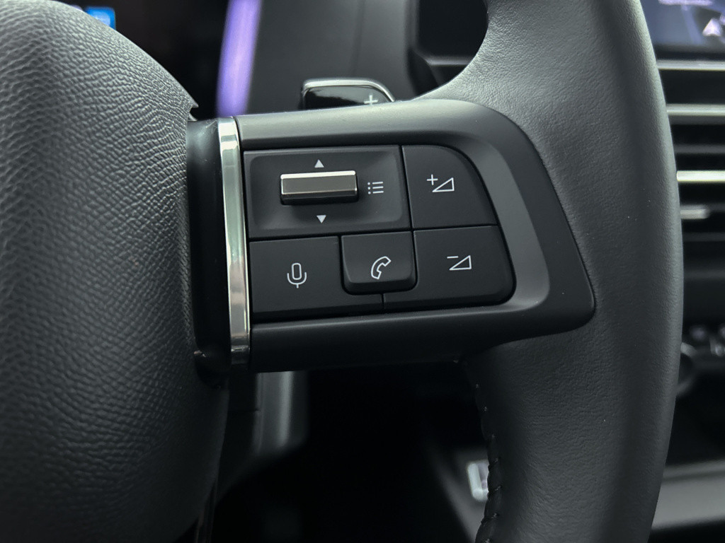 Citroen C4 hybrid 136 pk automaat business | two tone | stoelverwarming | n