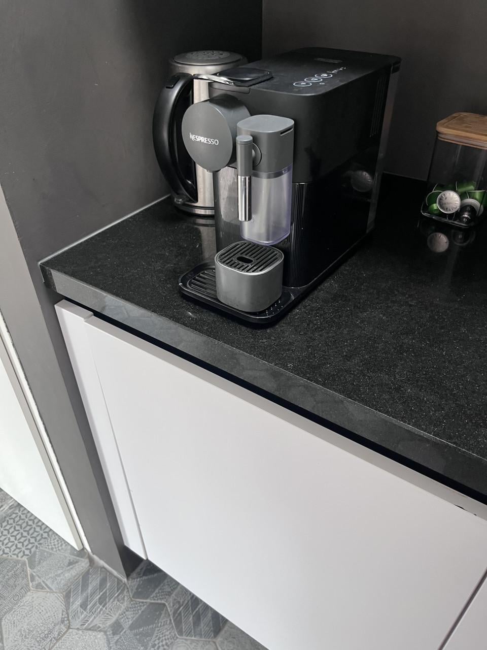 Nespresso lattessima one