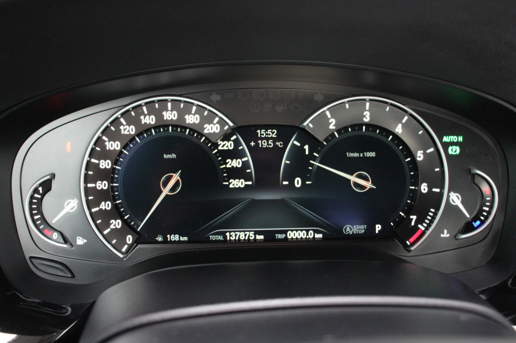 BMW 5 Serie 520i high executive m-sport | orig. nl | dealeronderhouden