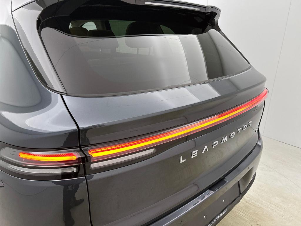Leapmotor C10 design reev (hybrid) 28.4 kwh | interieur camel brown | stoel