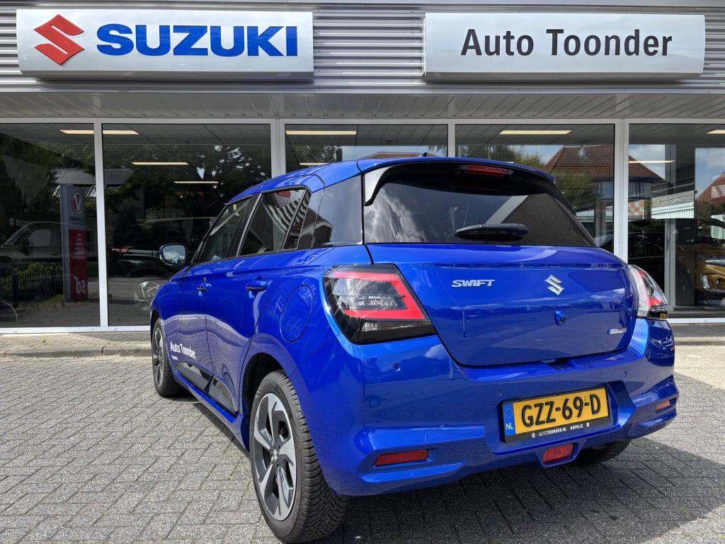 Suzuki Swift 1.2 style smart hybrid