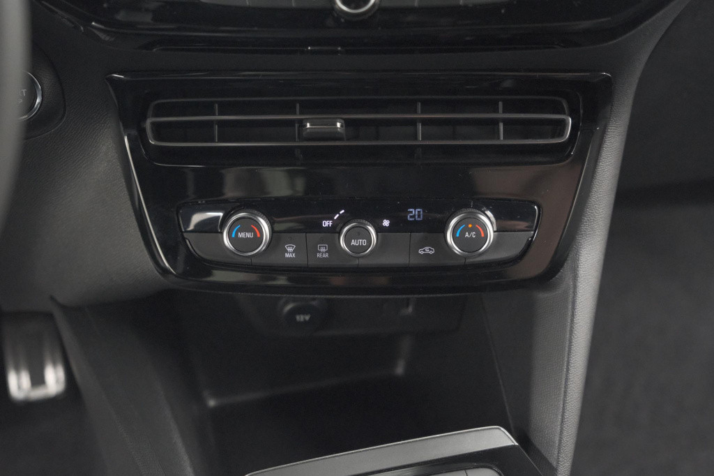 Opel Mokka 130 turbo eat8 ultimate | camera | dodehoekdetectie | massage | 