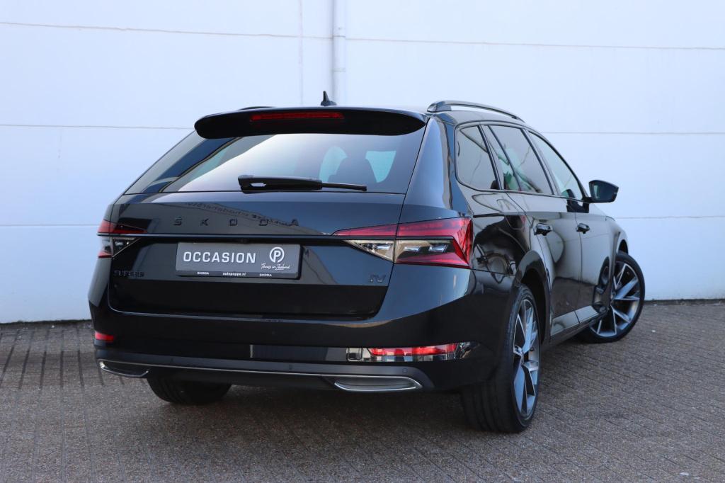 Skoda Superb combi 1.4 tsi iv sportline business 218pk dsg6 | soh 94,3% |